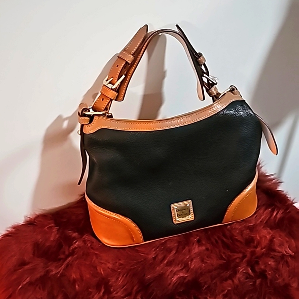 Vintage Dooney Bourke purse